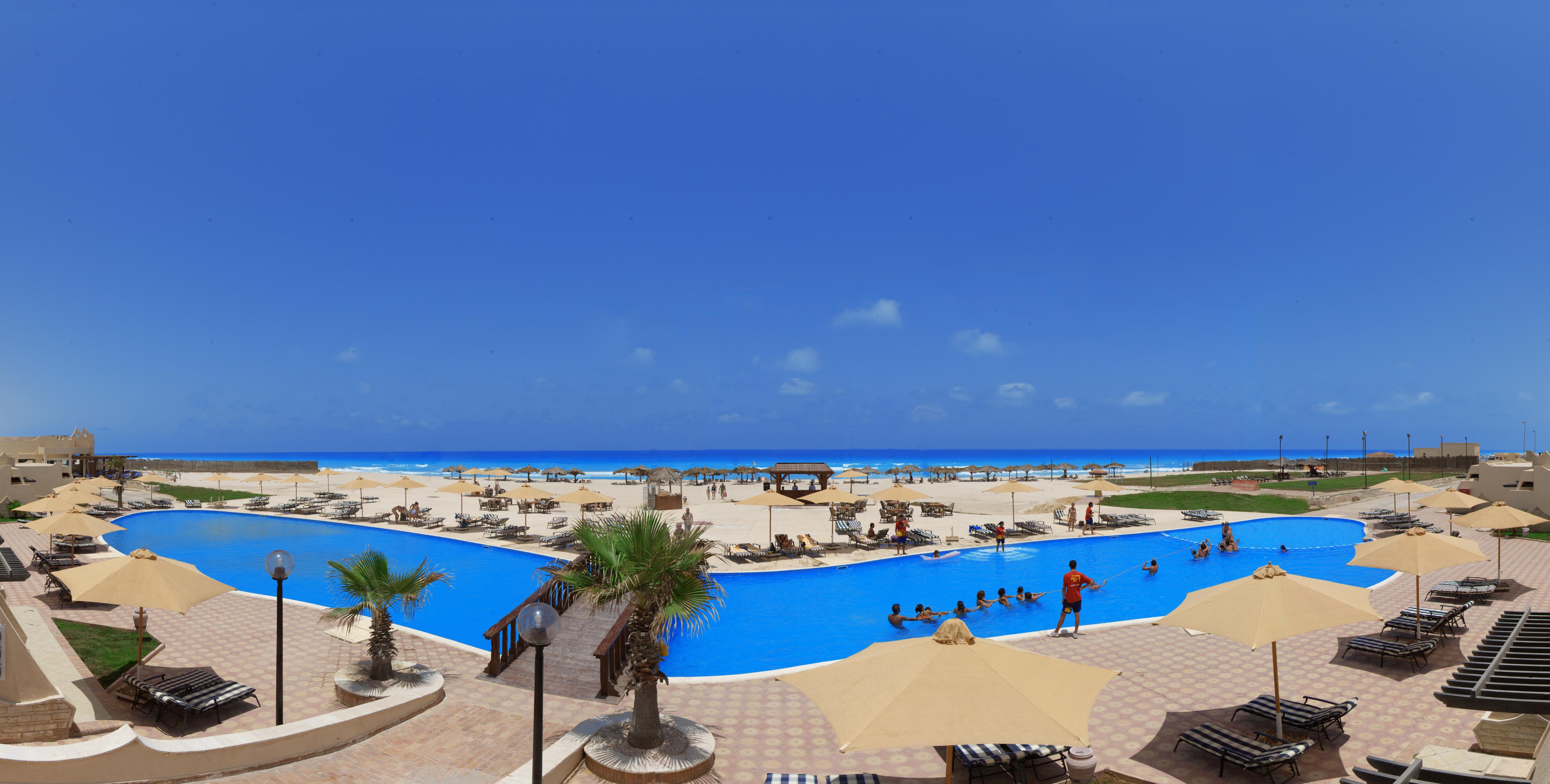 Hotel Borg El Arab Beach Hotel