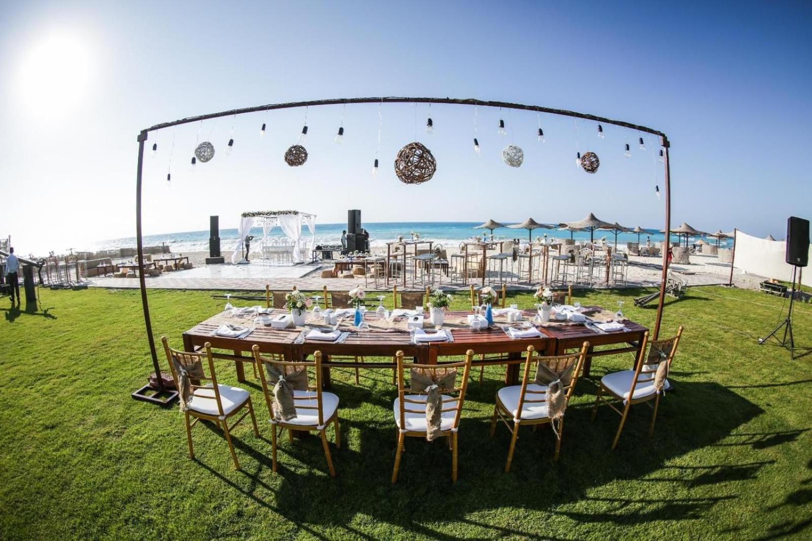 Hotel Borg El Arab Beach Hotel