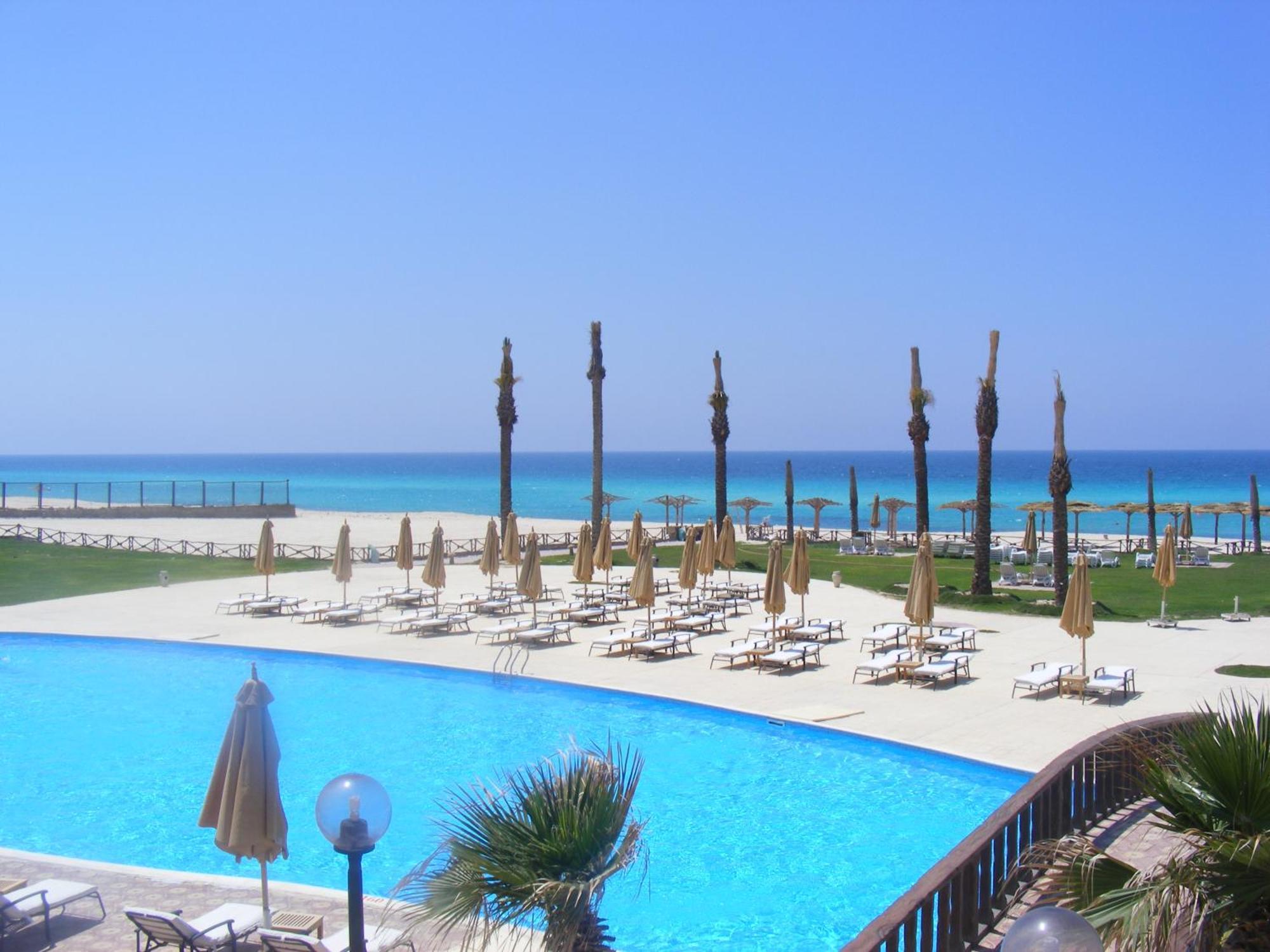 Borg El Arab Beach Resort Szálloda 5*